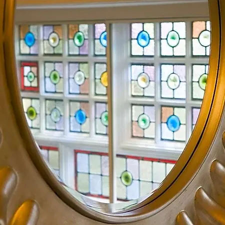 The Hideaway At Windermere (adults Only) Hotel